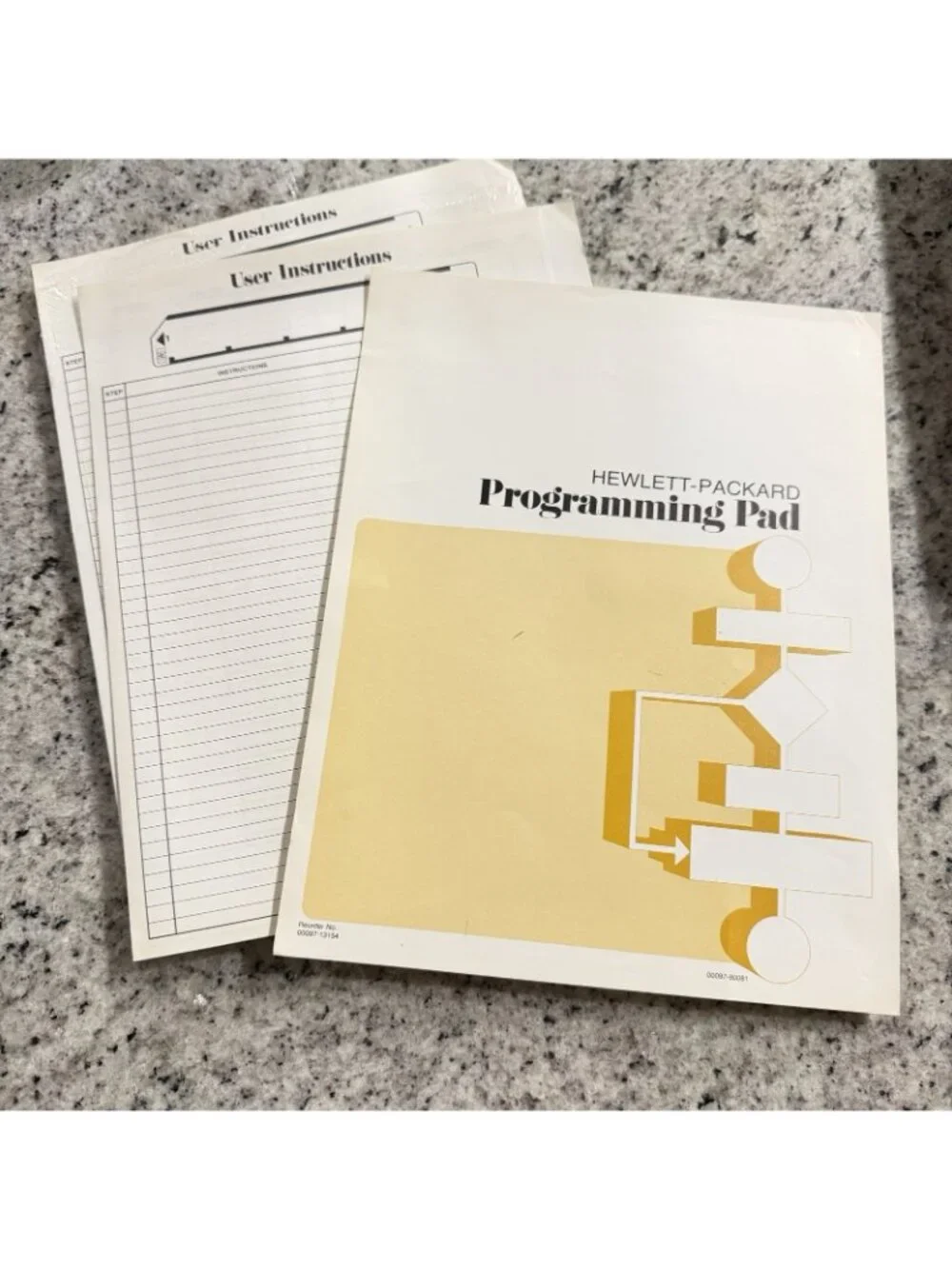 Vtg HP-67 Hewlett Packard Programmable Calculator Magnetic Cards Manuals Box